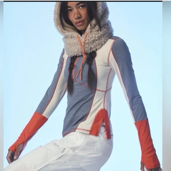 ❤️🔥NWOT Free People Movement “Undercover” 1/4 Zip Pullover, mock neck, Stretch - Picture 3 of 10